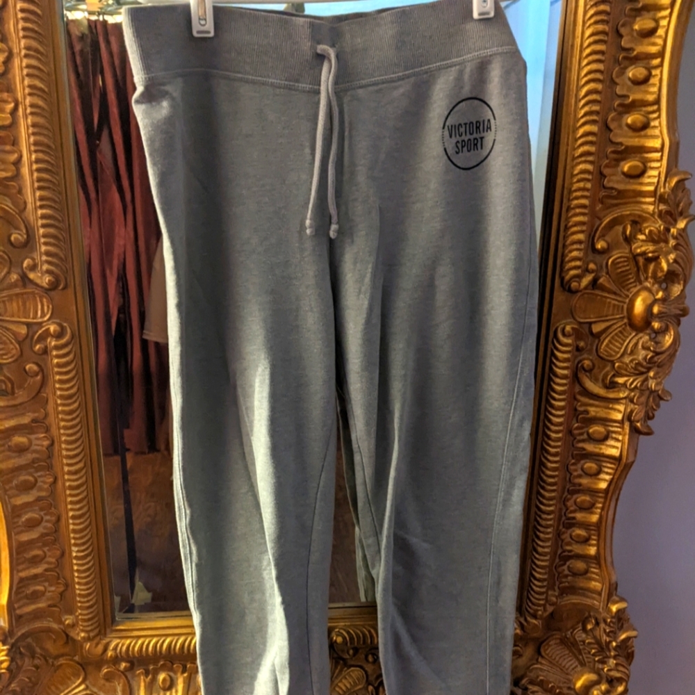 Victoria secret grey jogger pants.